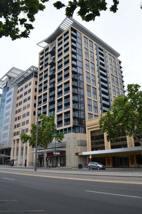 APTonNorthTCE - Sydney 4u 20