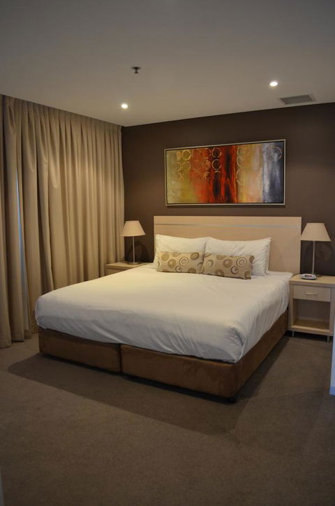 APTonNorthTCE - Sydney 4u 1