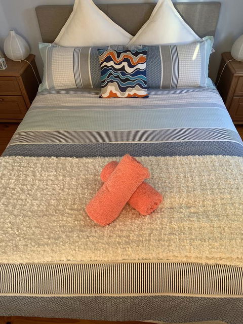 Moana Beach Sunset Holiday Accommodation A - Sydney 4u 1