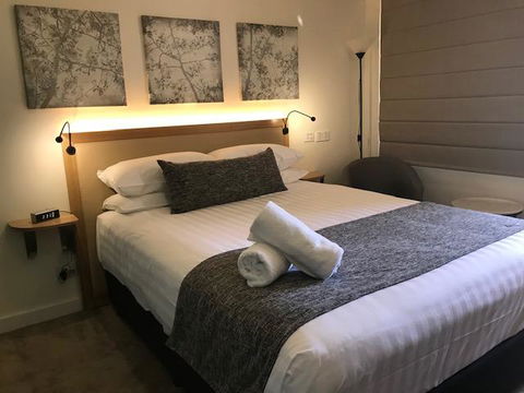 Astor Inn - Accommodation Sydney 0