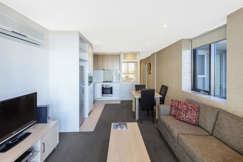 IStay Precinct Adelaide - Sydney 4u 24