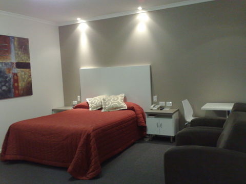 McLaren Vale Motel & Apartments - Sydney 4u 24