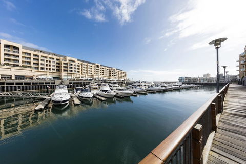 Oaks Glenelg Liberty Suites - Sydney 4u 15