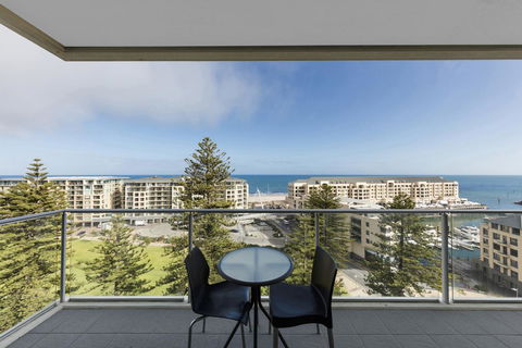 Oaks Glenelg Liberty Suites - Sydney 4u 11