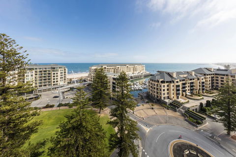 Oaks Glenelg Liberty Suites - Sydney 4u 17