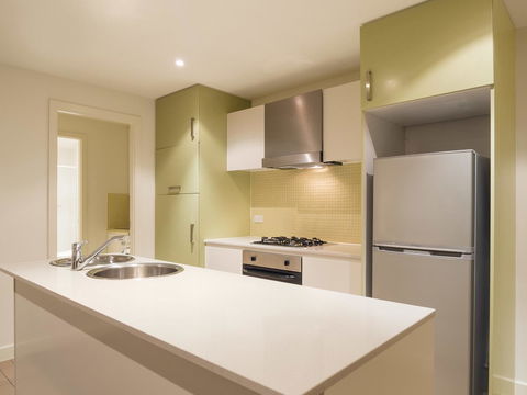 Oaks Glenelg Liberty Suites - Sydney 4u 21
