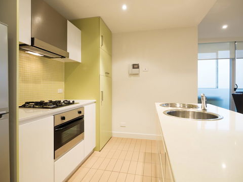Oaks Glenelg Liberty Suites - Sydney 4u 19