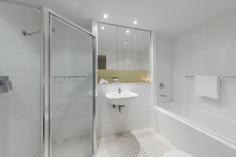 Oaks Glenelg Liberty Suites - Sydney 4u 28