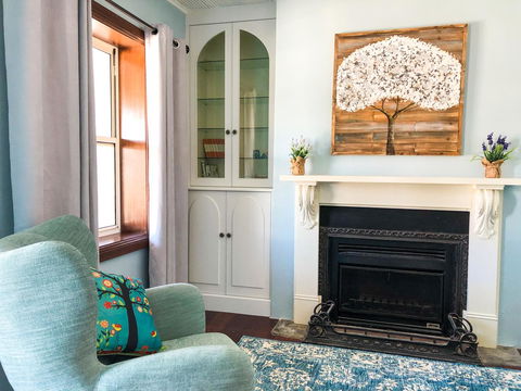 Inglenook Cottage - Sydney 4u 2