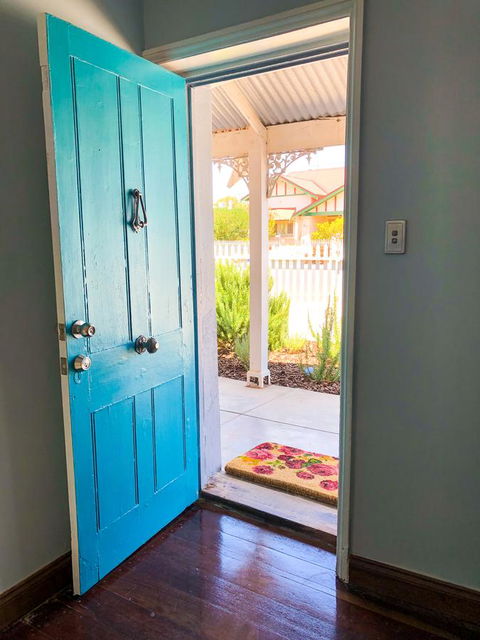 Inglenook Cottage - Sydney 4u 7