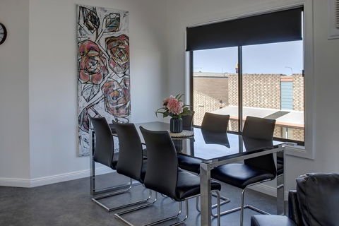 Aart Apartments - Sydney 4u 20