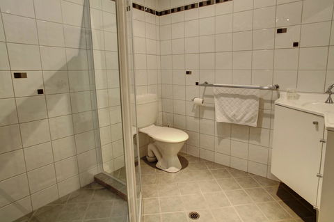 Tasman Beachside Apartment - Sydney 4u 7