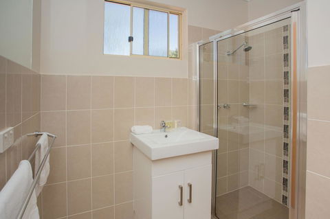 Discovery Parks - Lake Bonney - Sydney 4u 9