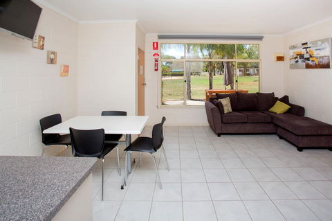 Discovery Parks - Lake Bonney - Sydney 4u 10
