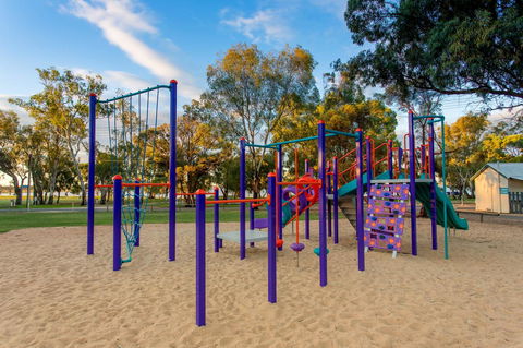 Discovery Parks - Lake Bonney - Sydney 4u 31