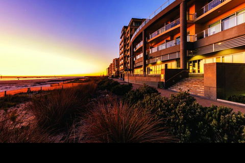 Glenelg Seaside Apartment - Accommodation Sydney 9