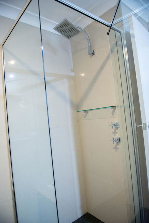 Arkana Motor Inn & Terrace Apartments - Sydney 4u 16