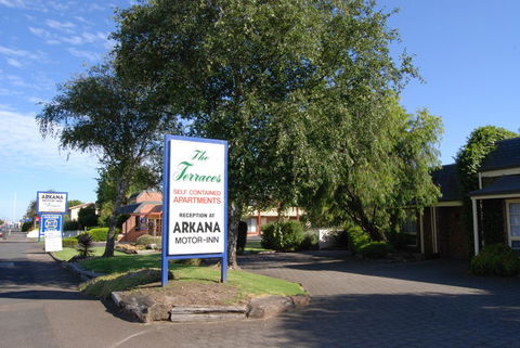 Arkana Motor Inn & Terrace Apartments - Sydney 4u 29