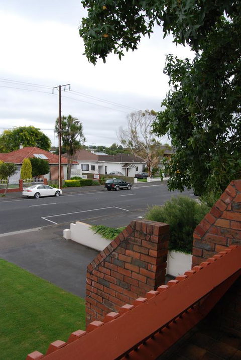 Arkana Motor Inn & Terrace Apartments - Sydney 4u 42