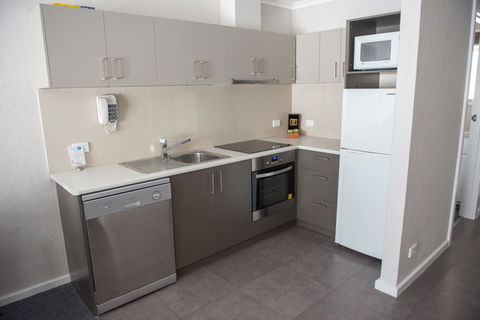 Arkana Motor Inn & Terrace Apartments - Sydney 4u 3