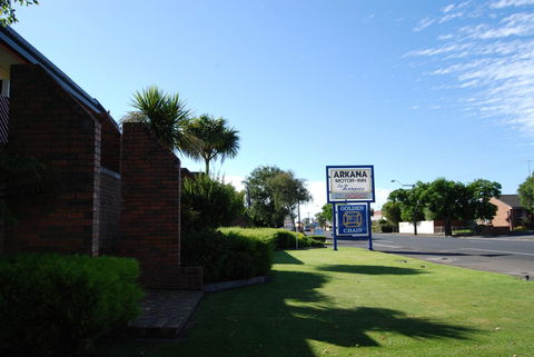 Arkana Motor Inn & Terrace Apartments - Sydney 4u 43