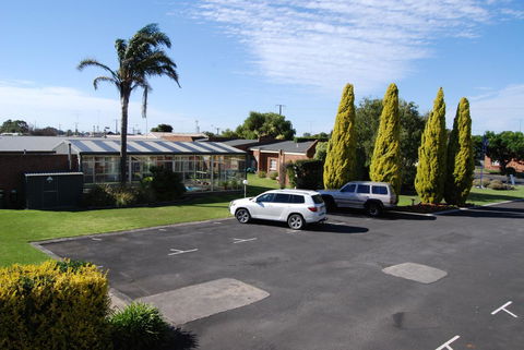 Arkana Motor Inn & Terrace Apartments - Sydney 4u 33