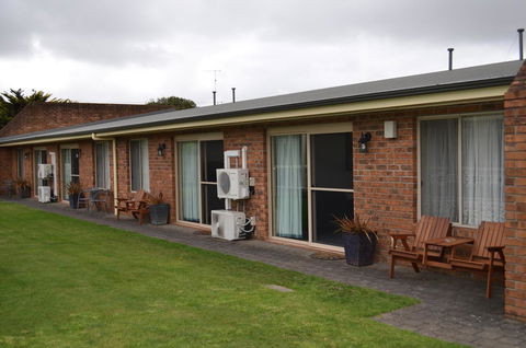 Arkana Motor Inn & Terrace Apartments - Sydney 4u 15