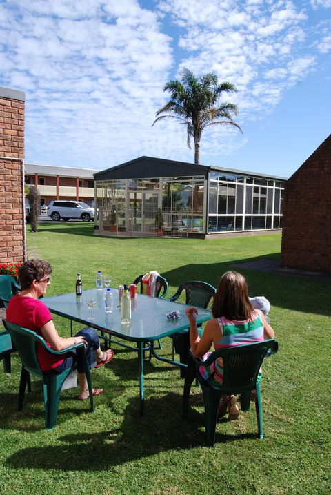 Arkana Motor Inn & Terrace Apartments - Sydney 4u 12