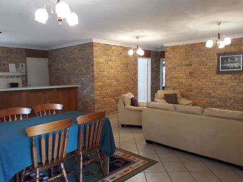 Acacia Apartments - Sydney 4u 9