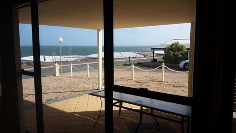 Wallaroo Sunset Home - Sydney 4u 22