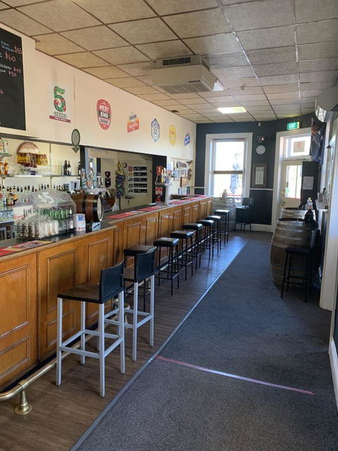 Commercial Hotel Morgan - Sydney 4u 3