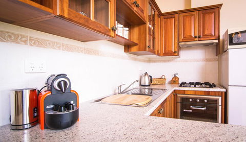 Barossa Vineyard Cottages - Sydney 4u 35