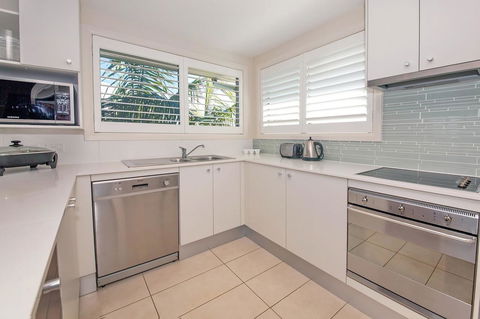 Pacific Blue 278-265 Sandy Pt Rd- Dual Key Access, Wifi, Linen And Air Conditioning - Sydney 4u 8