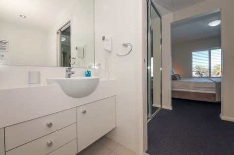 Pacific Blue 278-265 Sandy Pt Rd- Dual Key Access, Wifi, Linen And Air Conditioning - Sydney 4u 12