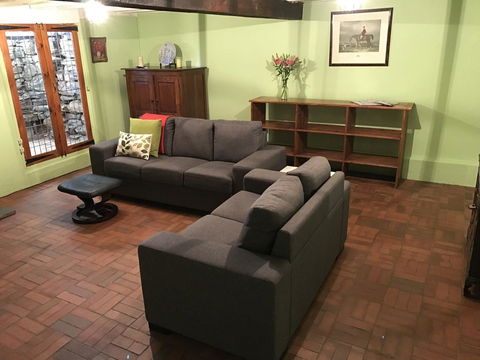Kit Kat Cottage - Heritage Accommodation Burra - Sydney 4u 21
