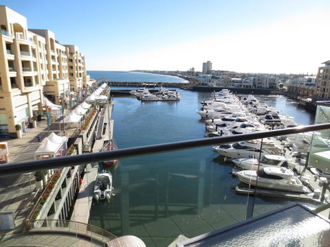 Lights Landing Apartments - Sydney 4u 4