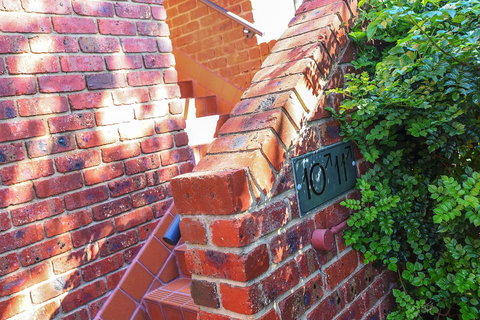 Franklin Beachfront Apartments - Accommodation Sydney 19