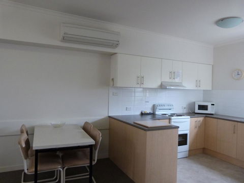 Glenelg Holiday Apartments - Corfu - Sydney 4u 7
