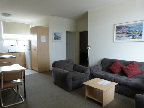 Glenelg Holiday Apartments - Corfu - Sydney 4u 5