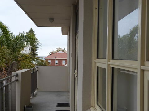 Glenelg Holiday Apartments - Corfu - Sydney 4u 2