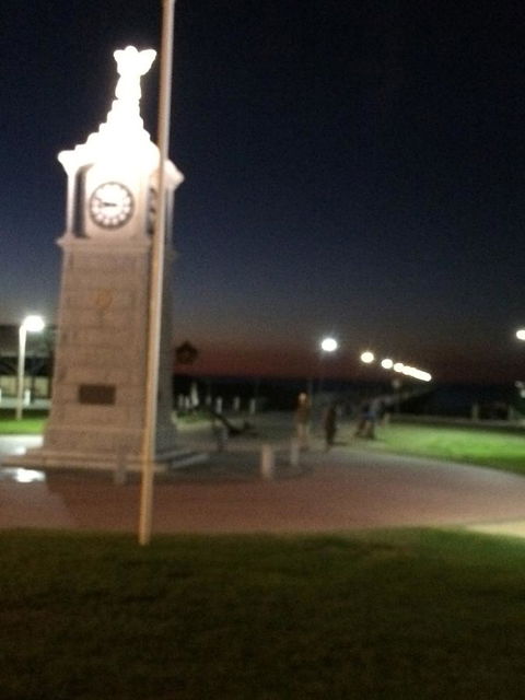 Adelaide - Semaphore Beach Front - Sydney 4u 31