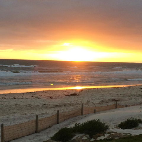 Adelaide - Semaphore Beach Front - Sydney 4u 34