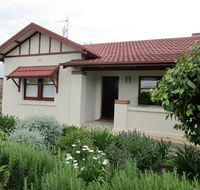 Mataro Cottage - Sydney 4u