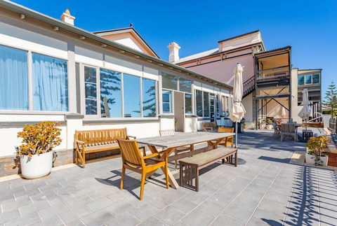 Seawall Apartments - Accommodation Sydney 3