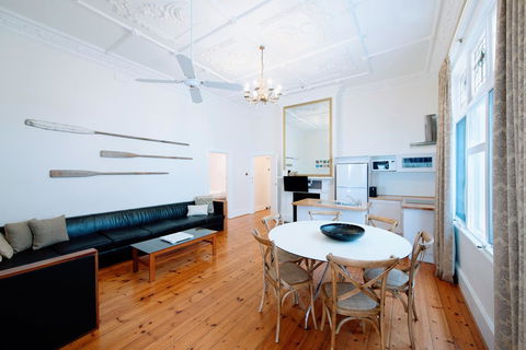 Seawall Apartments - Accommodation Sydney 12