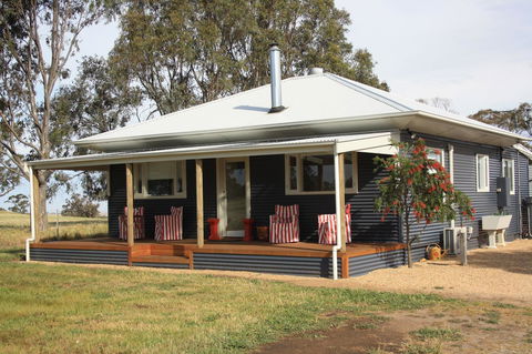 Rabbiters Hut - Sydney 4u 0