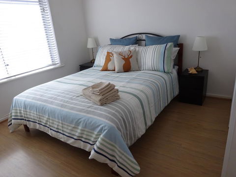 Selene Holiday Apartment @West Beach - Sydney 4u 22