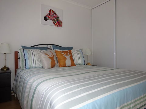 Selene Holiday Apartment @West Beach - Sydney 4u 23