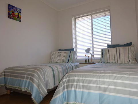 Selene Holiday Apartment @West Beach - Sydney 4u 25