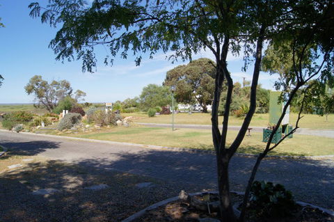 Milang Lakes Motel - Sydney 4u 6